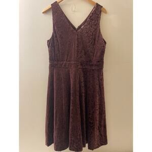 Loft Outlet Women's‎ Size 12 Floral velvety Dress V Neck Casual